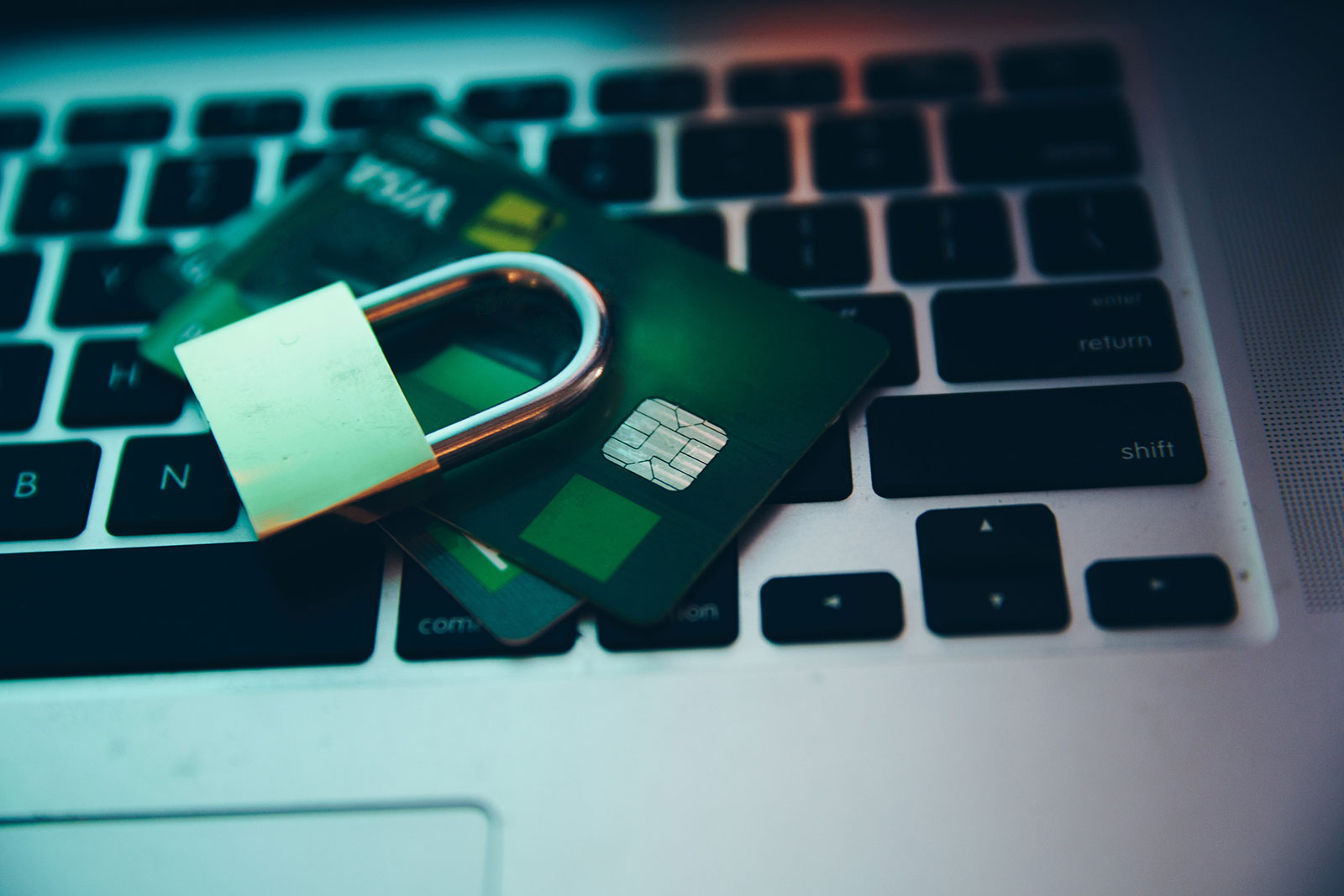 computer-security-lock-and-payment-optimized